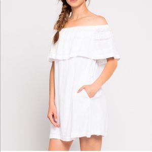 L-Space off the shoulder white tunic medium